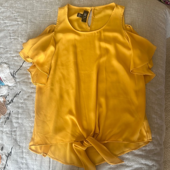 BCX Mustard Yellow Cold Shoulder Top - Picture 4 of 7